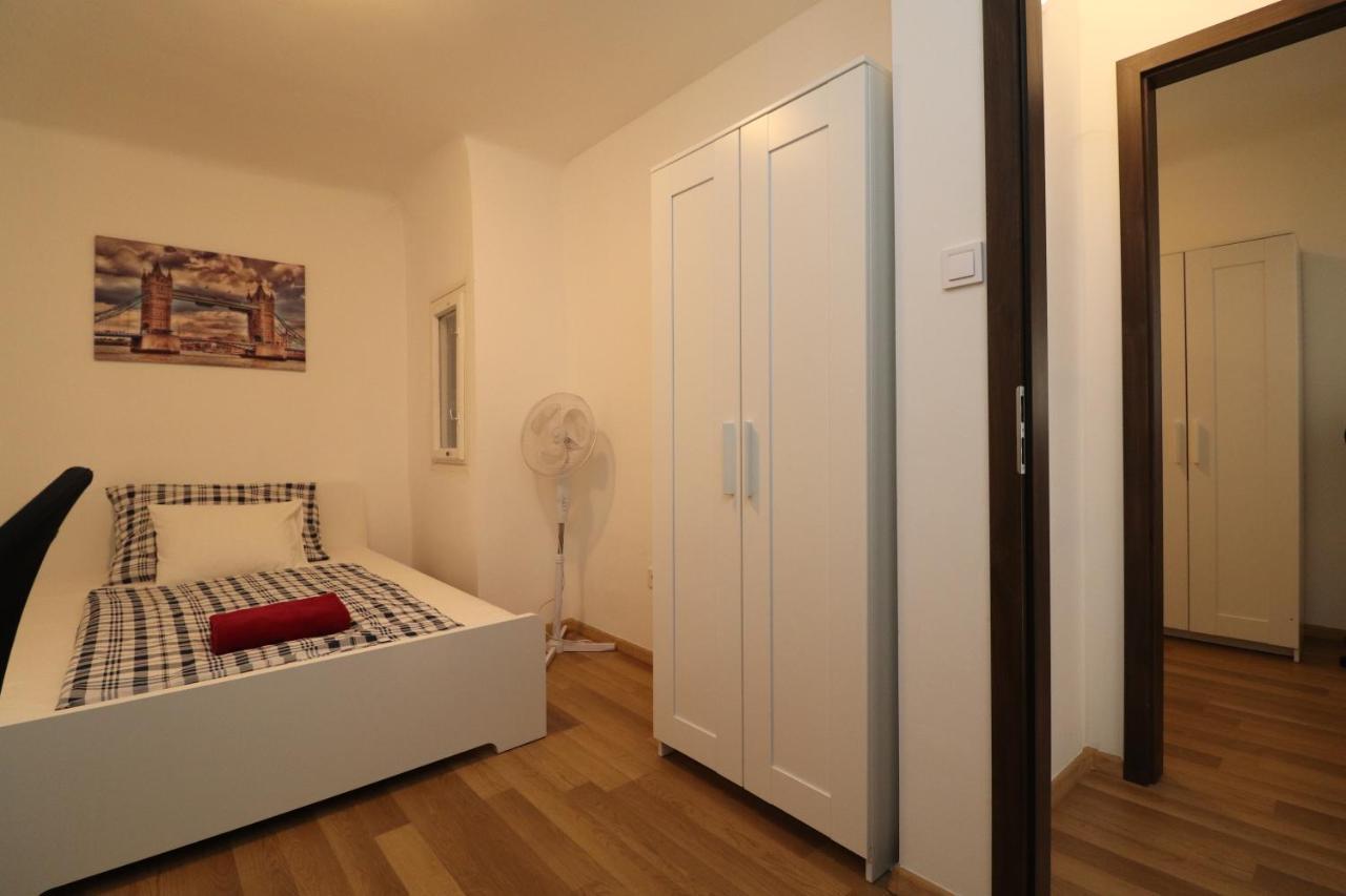 New Guest House A In Kiraly Street 106 Budapest Eksteriør billede