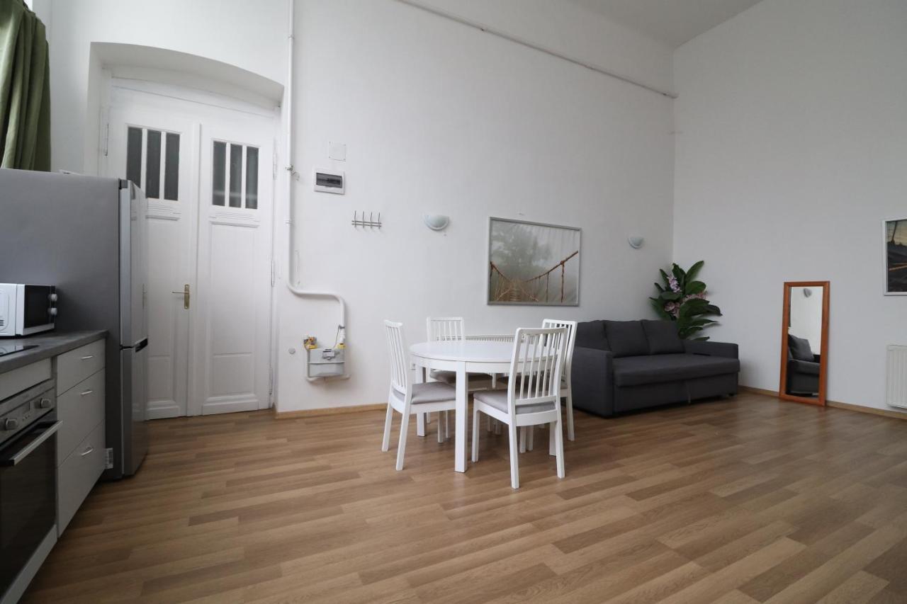 New Guest House A In Kiraly Street 106 Budapest Eksteriør billede