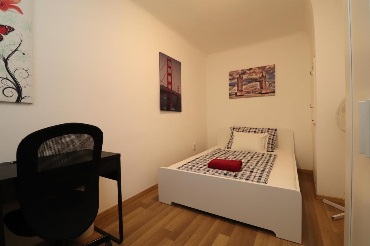 New Guest House A In Kiraly Street 106 Budapest Eksteriør billede